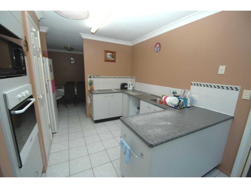 11 Daniel Drive, Bundaberg North QLD 4670