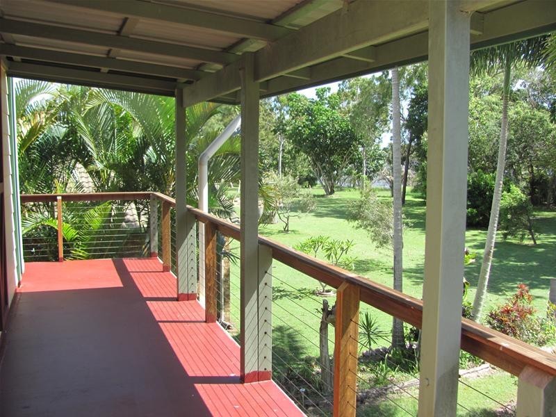 2 Colonial Court, Winfield QLD 4670