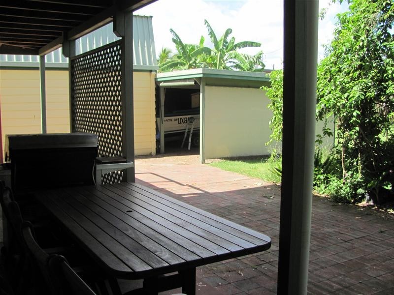 2 Colonial Court, Winfield QLD 4670