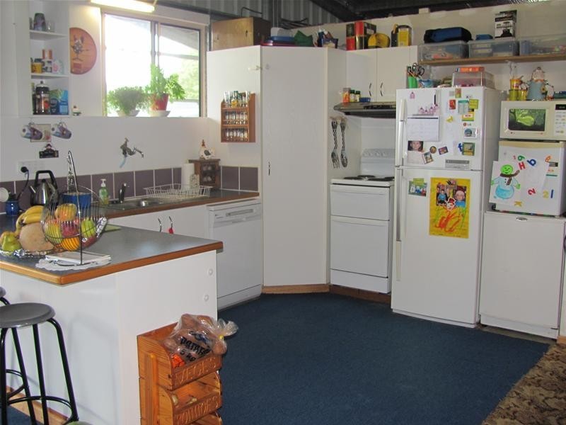 1 Coopers Road, Yandaran QLD 4673