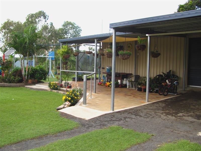 1 Coopers Road, Yandaran QLD 4673