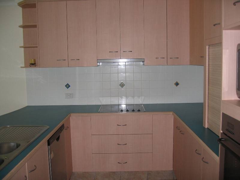 20 Chantelle Circuit, Coral Cove QLD 4670