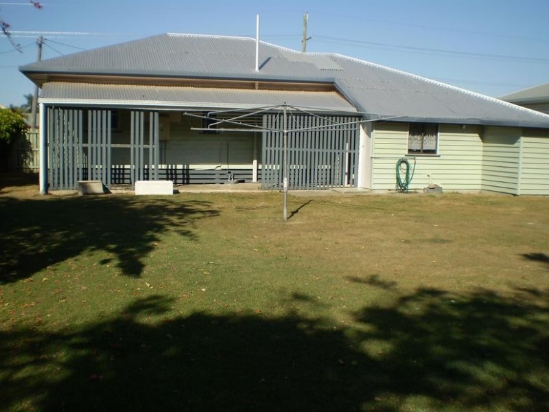 11 Dexter Street, Svensson Heights QLD 4670