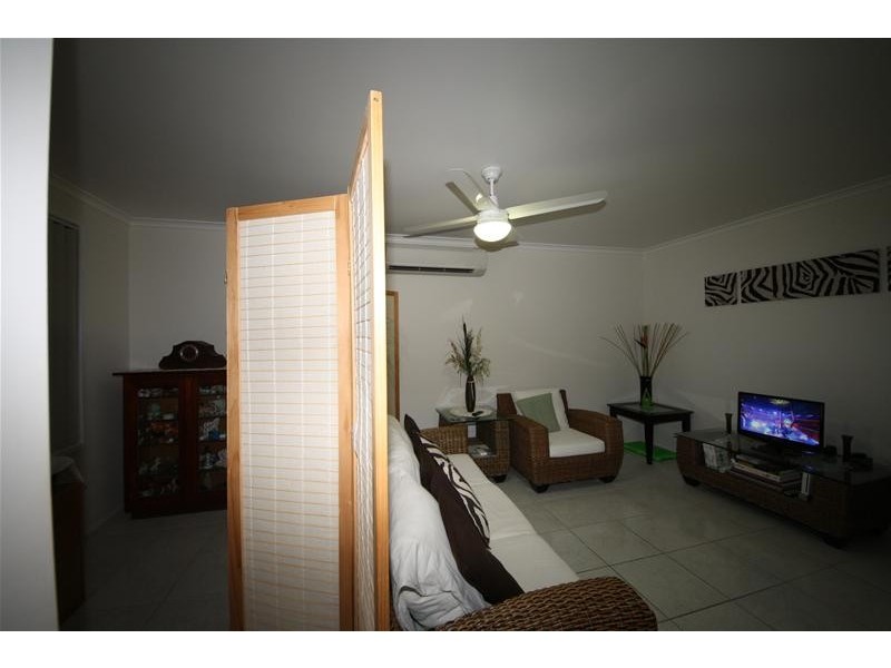 Avenell Heights QLD 4670