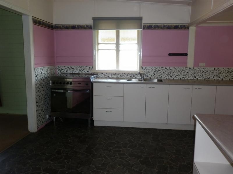 Drinan QLD 4671