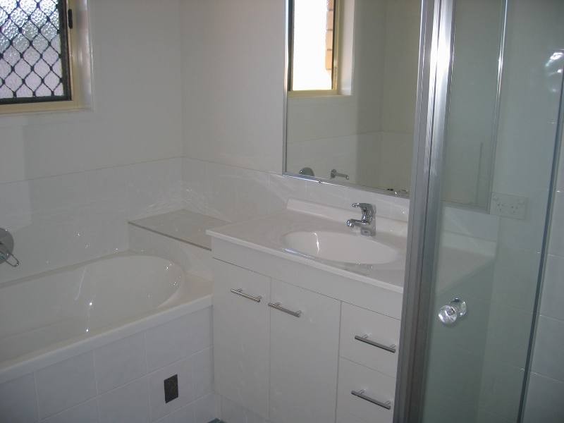 9 Amaroo Crescent, Innes Park QLD 4670