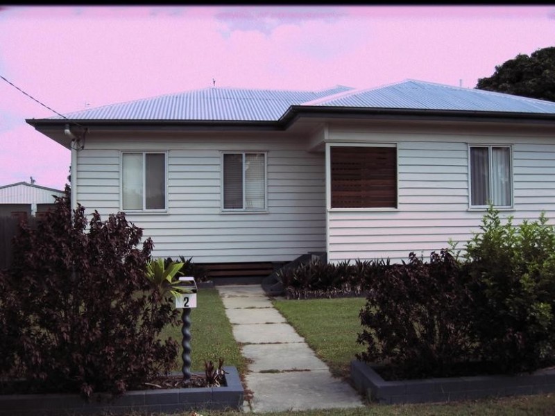 2 MacLeod Street, Bundaberg West QLD 4670