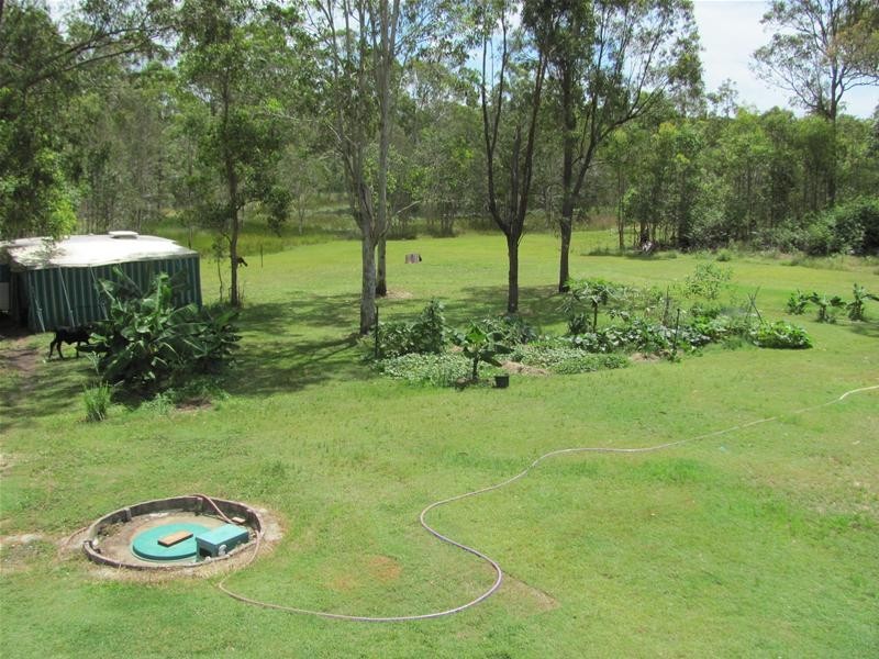 211 Coast Road, Baffle Creek QLD 4674