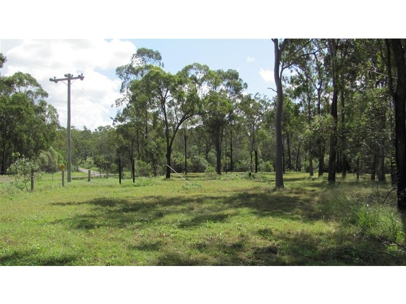 211 Coast Road, Baffle Creek QLD 4674