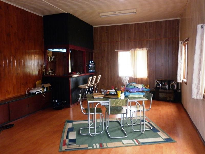 Walkervale QLD 4670