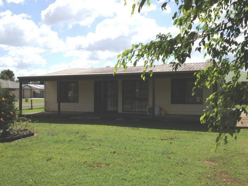 36 Heaps Street, Avenell Heights QLD 4670