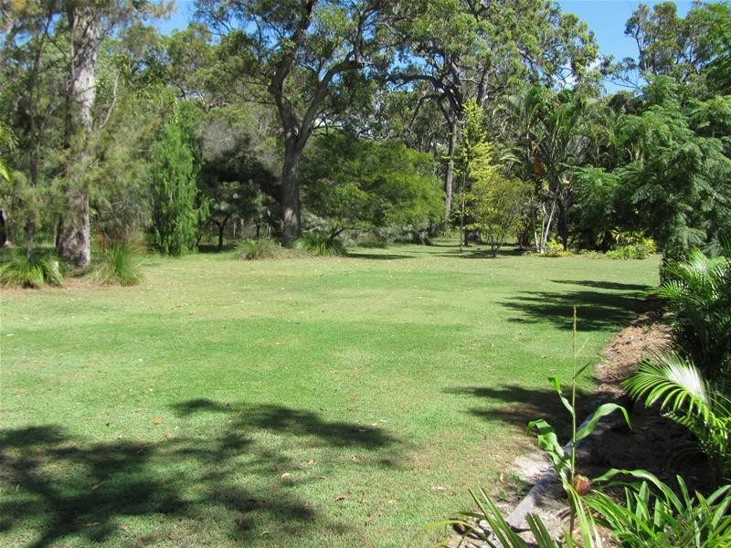 296 Lindy Drive, Rules Beach QLD 4674