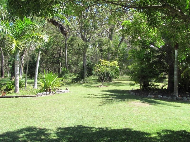 296 Lindy Drive, Rules Beach QLD 4674