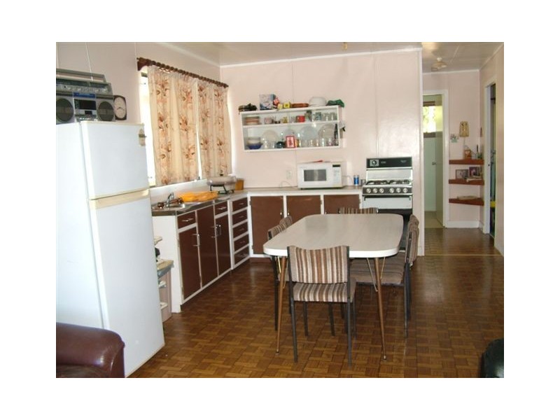 2 Jeffrey Court, Agnes Water QLD 4677