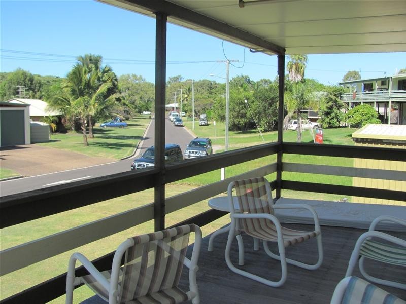 2 Jeffrey Court, Agnes Water QLD 4677