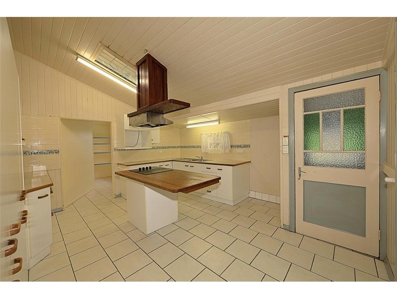 25 Gavegan Street, Bundaberg North QLD 4670