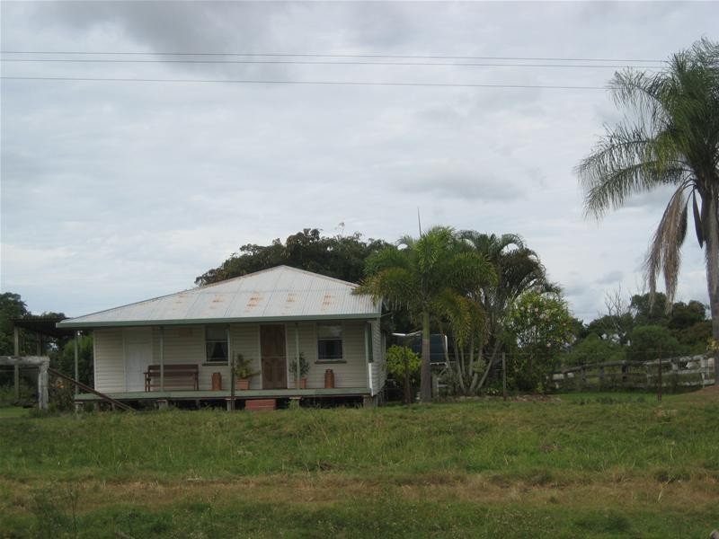Sharon QLD 4670