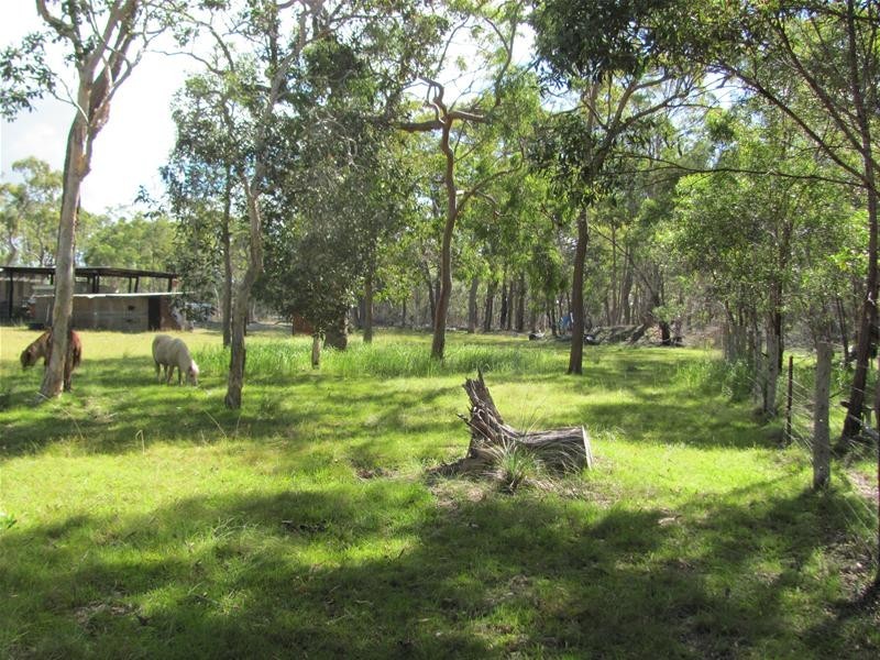 40 Matchbox Road, Deepwater QLD 4674