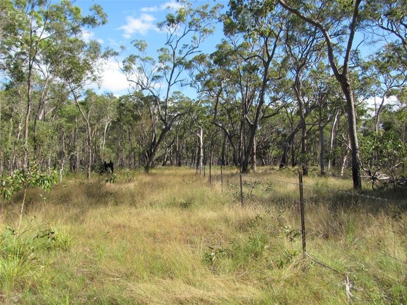 40 Matchbox Road, Deepwater QLD 4674