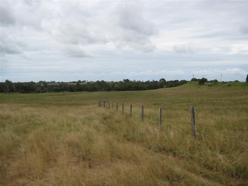 Sharon QLD 4670