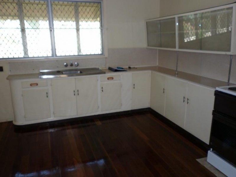 77 Colman Street, Walkervale QLD 4670