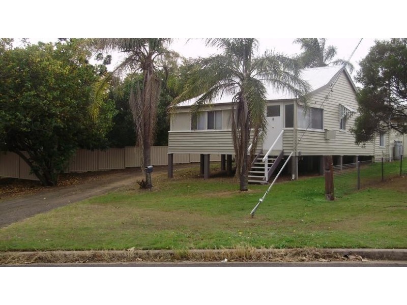 2 Arthur Street, Bundaberg Central QLD 4670