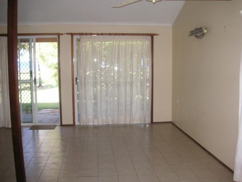 94 The Esplanade, Elliott Heads QLD 4670