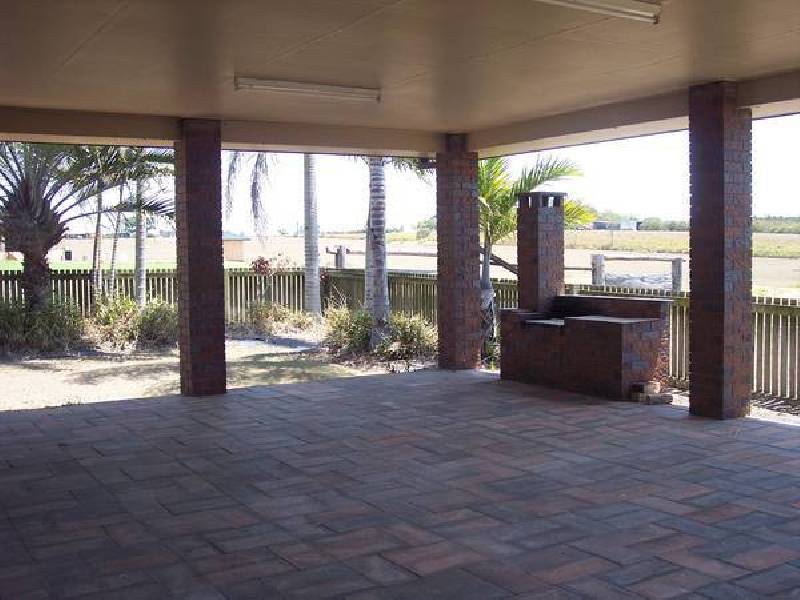 48 Whites Road, Bundaberg QLD 4670