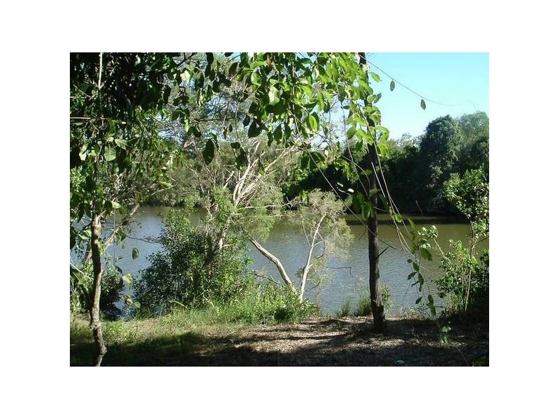 Oyster Creek QLD 4674