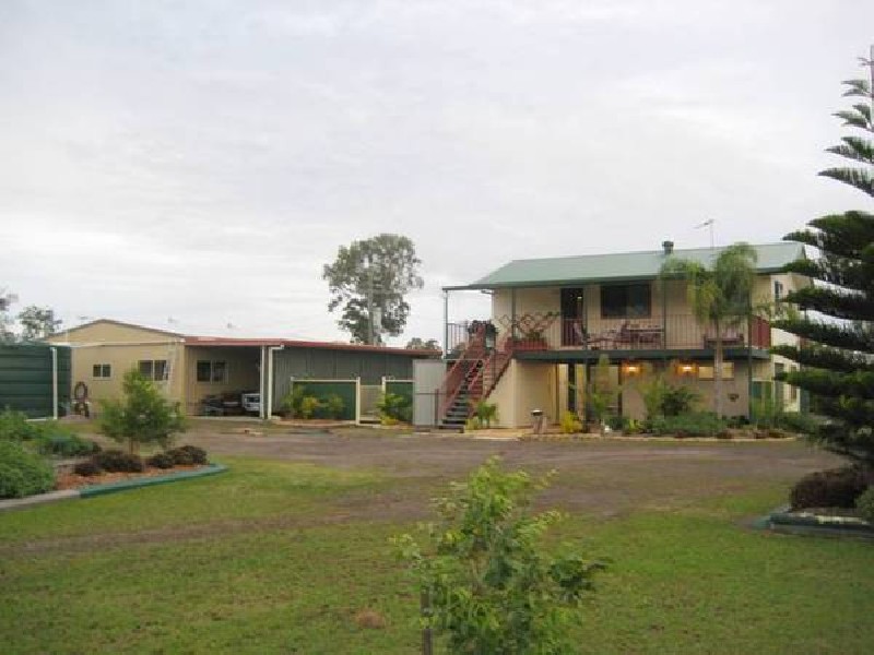 Sharon QLD 4670