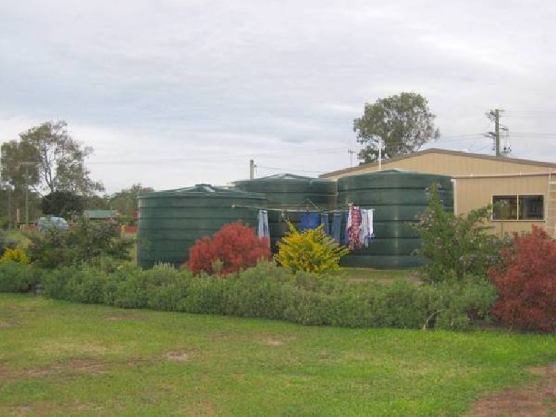 Sharon QLD 4670