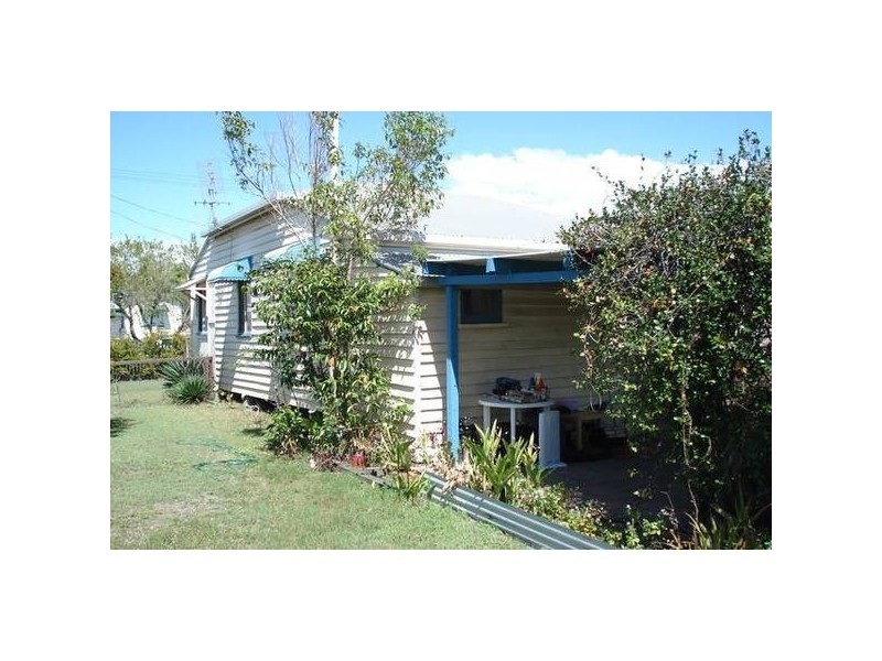 13 Lamb Street, Bundaberg QLD 4670
