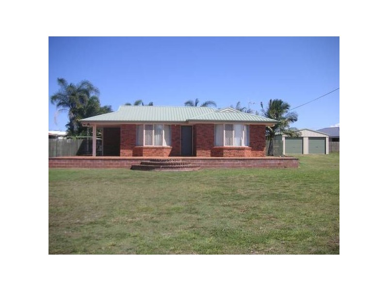 7 Bisdee Street, Coral Cove QLD 4670