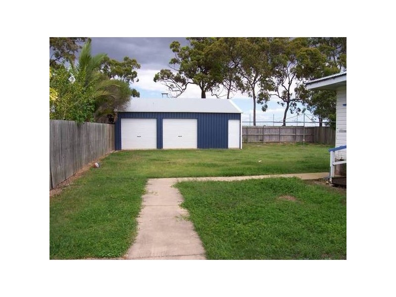 Avenell Heights QLD 4670