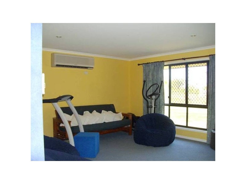 Sharon QLD 4670