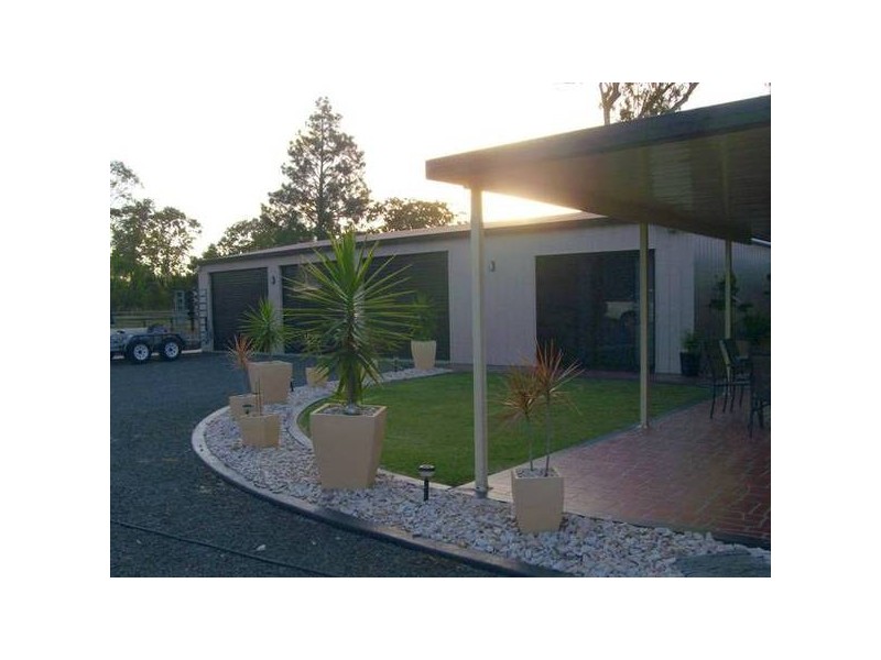 Sharon QLD 4670