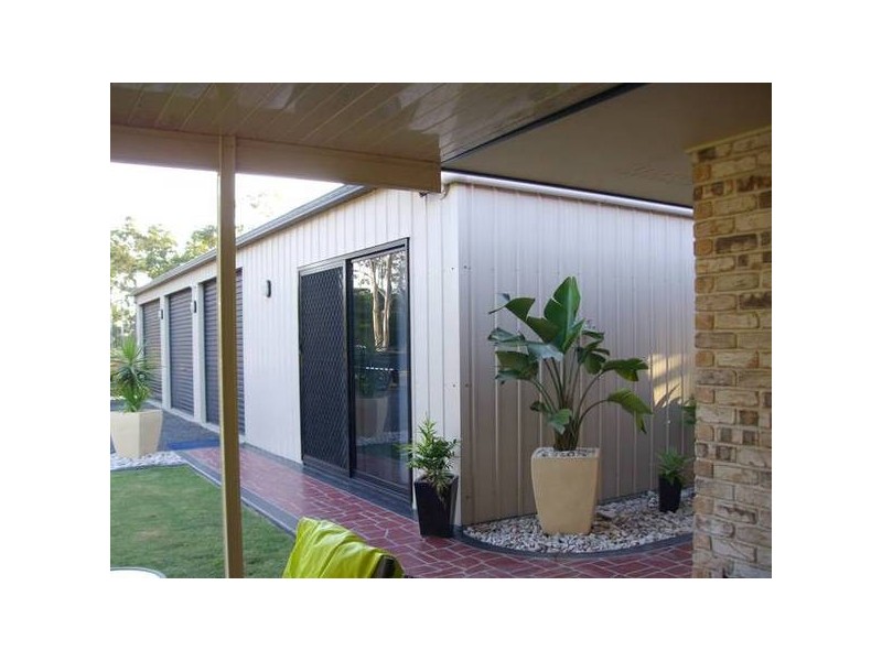 Sharon QLD 4670