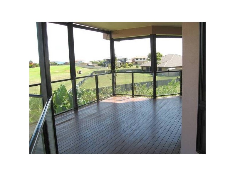 Coral Cove QLD 4670