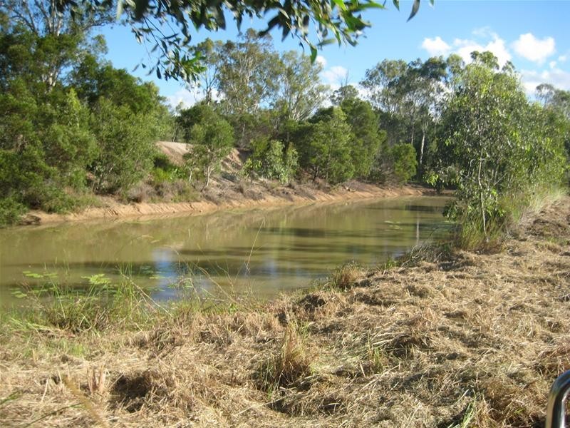 Sharon QLD 4670