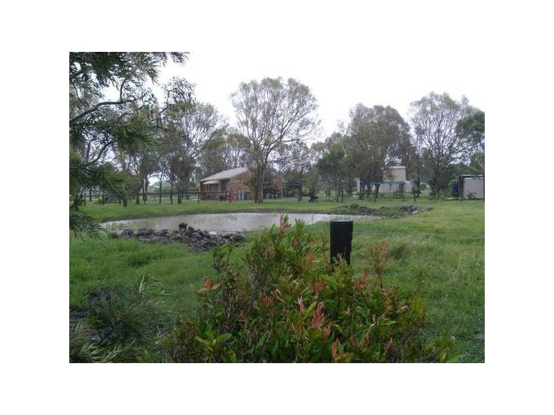 Innes Park QLD 4670