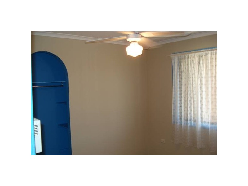 27 Pizzey Street, Bundaberg QLD 4670