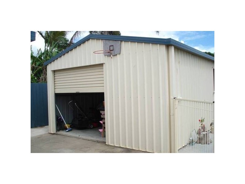 27 Pizzey Street, Bundaberg QLD 4670