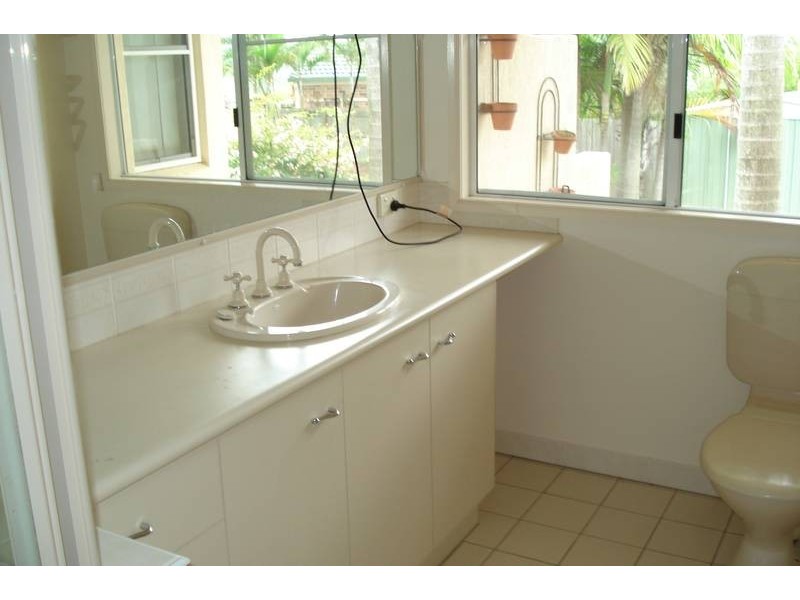 Avoca QLD 4670