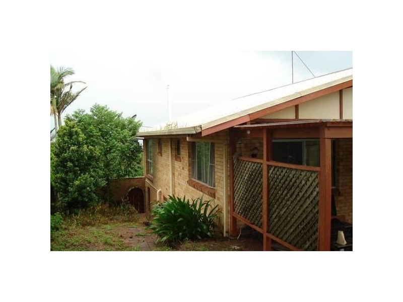 13 Heathwood Crescent, Qunaba QLD 4670