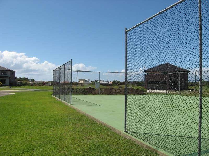 Coral Cove QLD 4670