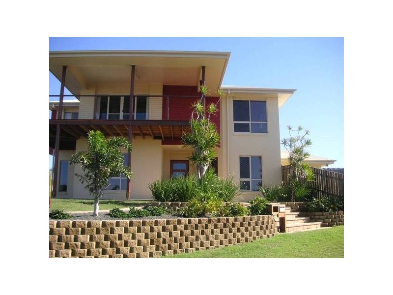 Coral Cove QLD 4670