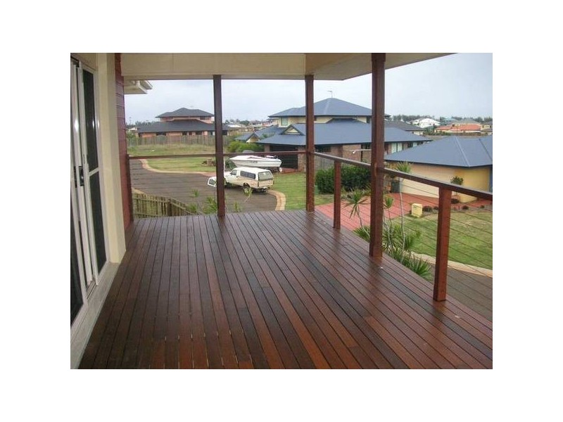 Coral Cove QLD 4670