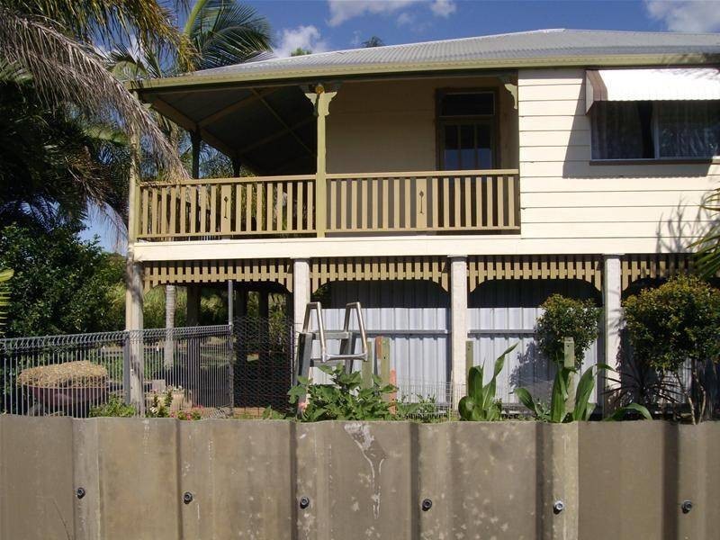 Moore Park Beach QLD 4670