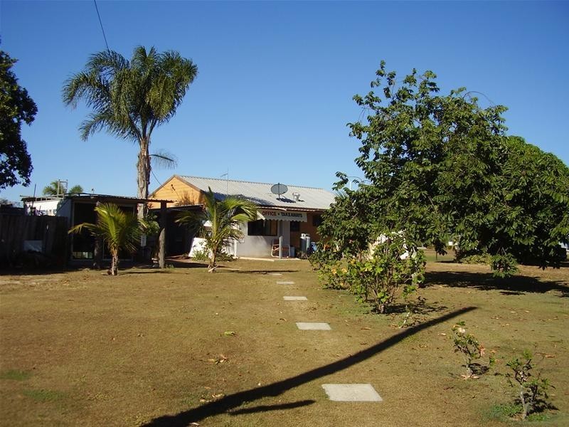 1384 Coast Road, Baffle Creek QLD 4674