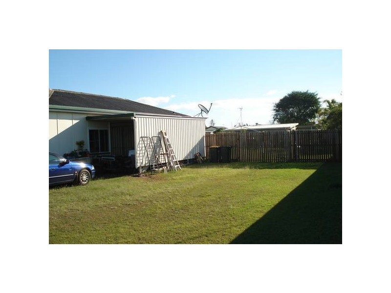 65 Kensington Street, Bundaberg QLD 4670